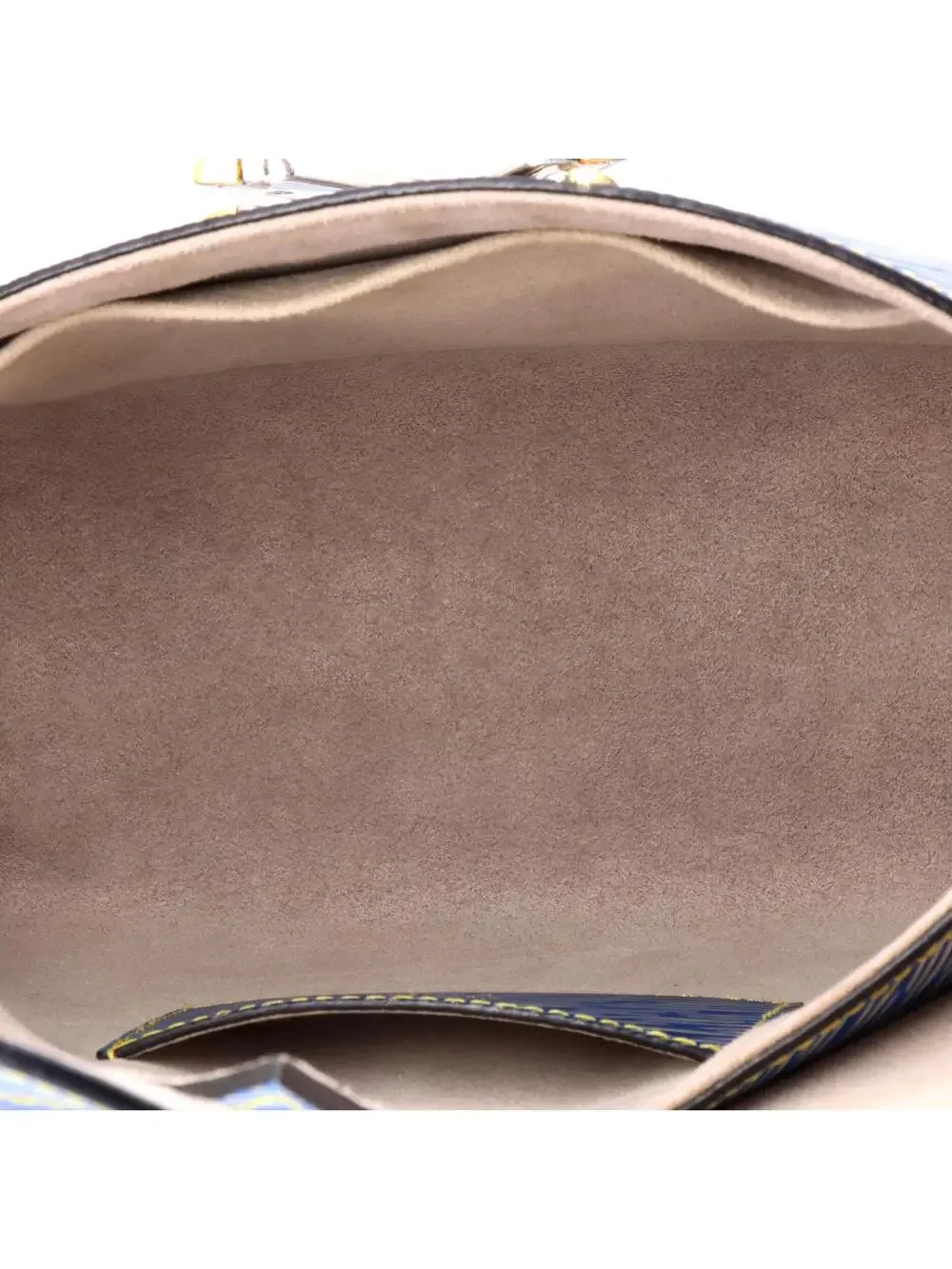 Louis Vuitton Twist Handbag Epi Leather #322402L14B